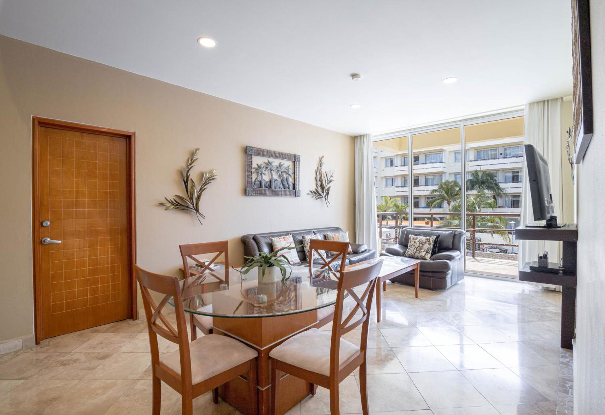 Ixchel Beach Hotel Isla Mujeres Szoba fotó
