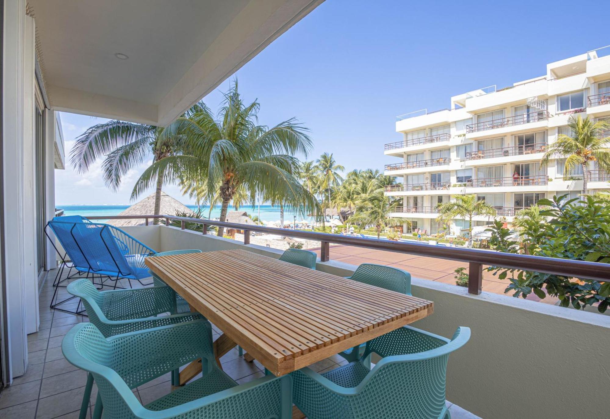 Ixchel Beach Hotel Isla Mujeres Szoba fotó
